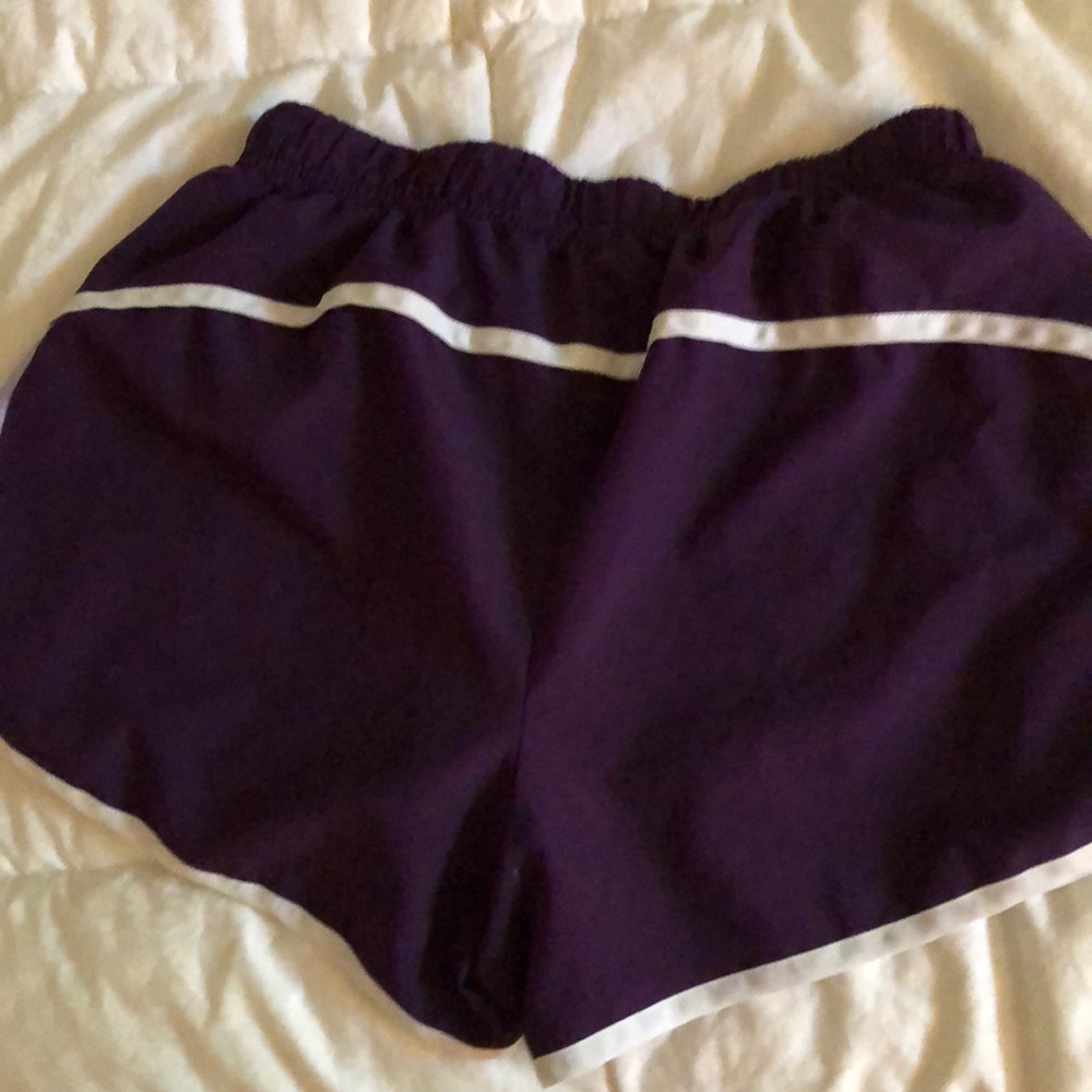 Running shorts - Picture 2 of 2